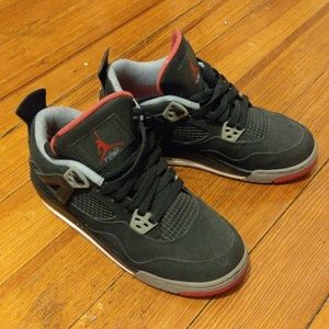 Air Jordan 4 bred size 5Y/6.5 woman